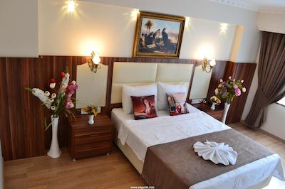 بلو استانبول هتل تکسیم