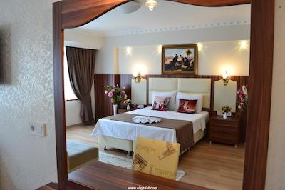 بلو استانبول هتل تکسیم