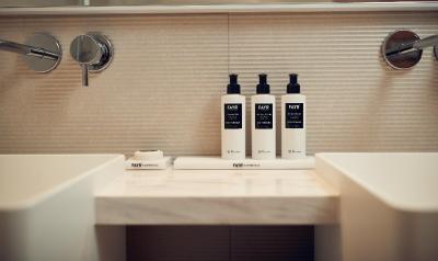 هتل جاکارتا امستردام