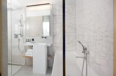 هتل جاکارتا امستردام