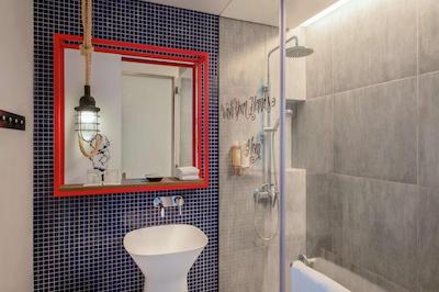 هامپتون بای هیلتون دوبی آل سیف