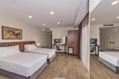 ویستریا بوتیک هتل