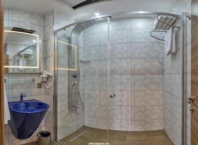 ویستریا بوتیک هتل