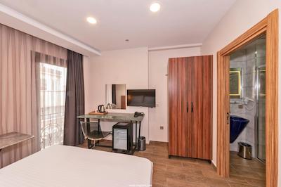 ویستریا بوتیک هتل