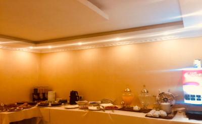 دلوکس نیوپورت هتل