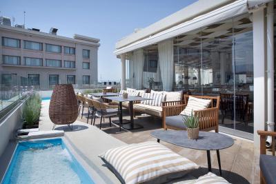 وایندهام آتن رزیدنس