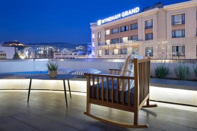 وایندهام آتن رزیدنس