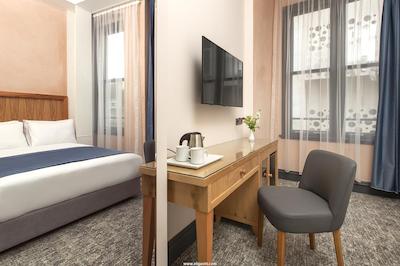 پرمیست هتل تکسیم