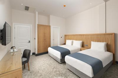 پرمیست هتل تکسیم