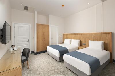 پرمیست هتل تکسیم