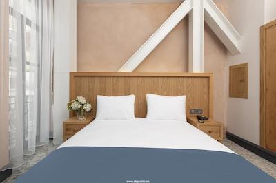 پرمیست هتل تکسیم