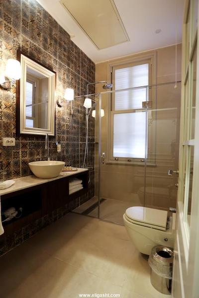 فوگا هتل کنستانتینیدیس