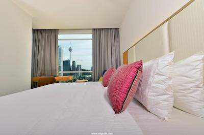 تامو هتل اند سوئیتس