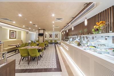 موکارناس تکسیم هتل