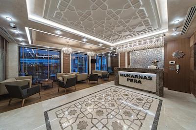 موکارناس تکسیم هتل