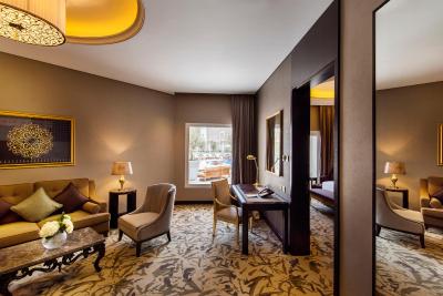 ازدان پالاس هتل