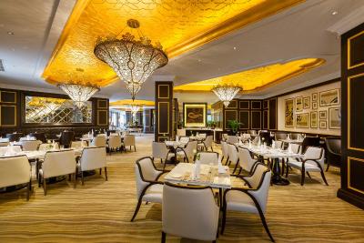 ازدان پالاس هتل