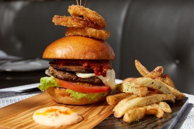 سزار ریزورت بلوواترز دوبی