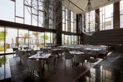 سزار ریزورت بلوواترز دوبی