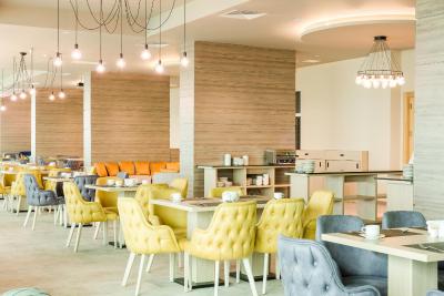 بست وسترن پرمیر باتومی