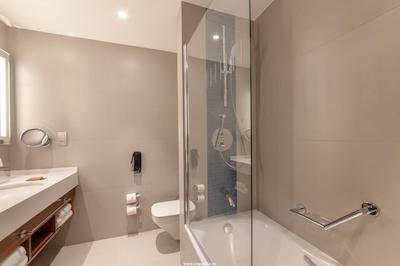 دابل تری بای هیلتون دبی الجدف