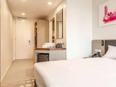 ایبیز ملبورن سنترال