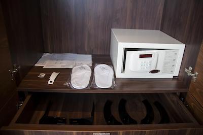 اولد پورت هتل