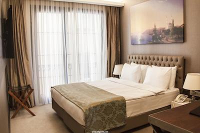 اولد پورت هتل