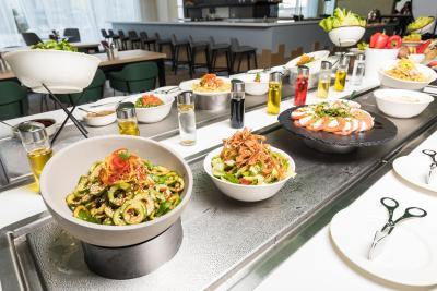 استودیو ام عربین پلازا