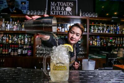 پرمیر این دوبی ل جاداف