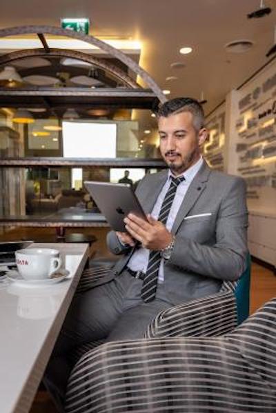 پرمیر این دوبی ل جاداف