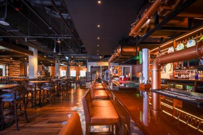 پرمیر این دوبی ل جاداف