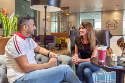 پرمیر این دوبی ل جاداف