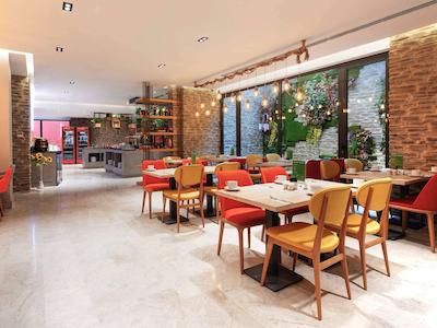 آیبیس استایل استانبول آتاشهیر