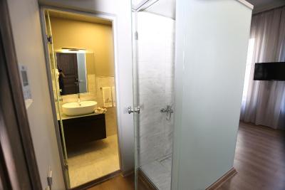 فرمان پرا هتل