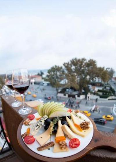 میدان بشیکتاش اوتل