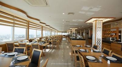 ایکبال دلوکس هتل استانبول