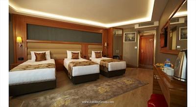 ایکبال دلوکس هتل استانبول