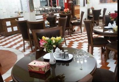 هتل فدک سیرجان