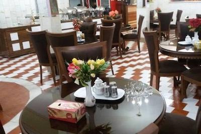 هتل فدک سیرجان