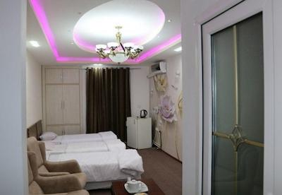 هتل کهکشان سیرجان