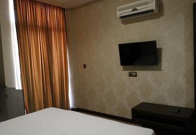 هتل هزار کرمان