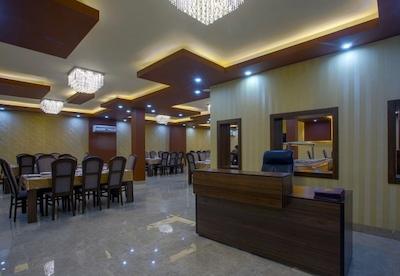 هتل هزار کرمان