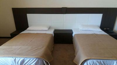 هتل هزار کرمان