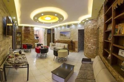 هتلکرمانیاکرمان