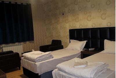 هتل عطر سیب سیرجان