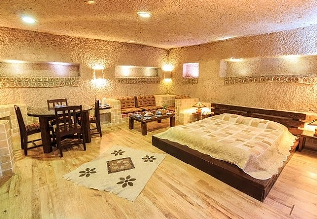 هتل صخره ای لاله کندوان