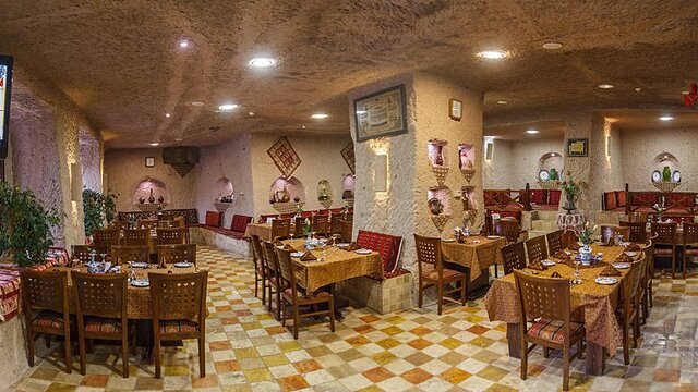 هتل صخره ای لاله کندوان