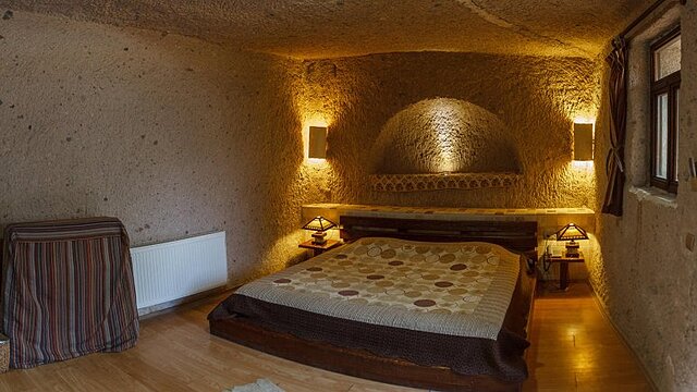 هتل صخره ای لاله کندوان