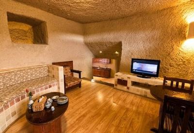 هتل صخره ای لاله کندوان